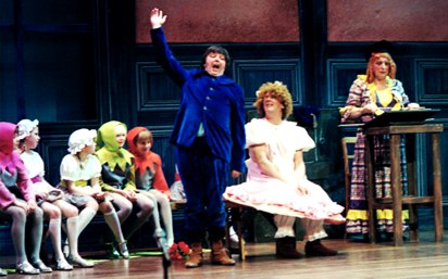 Plenty of Comedy in Broxbourne's 1983 Robin Hood pantomime